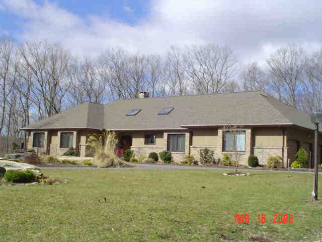 Building photograph for 19 MINE HILL RD WEST